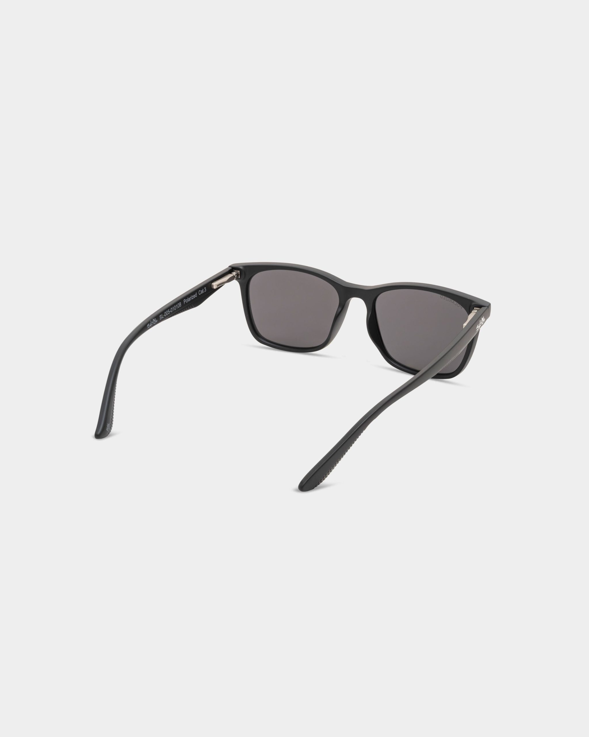 Classic SL-005 Fashion Sunglasses - Image 3