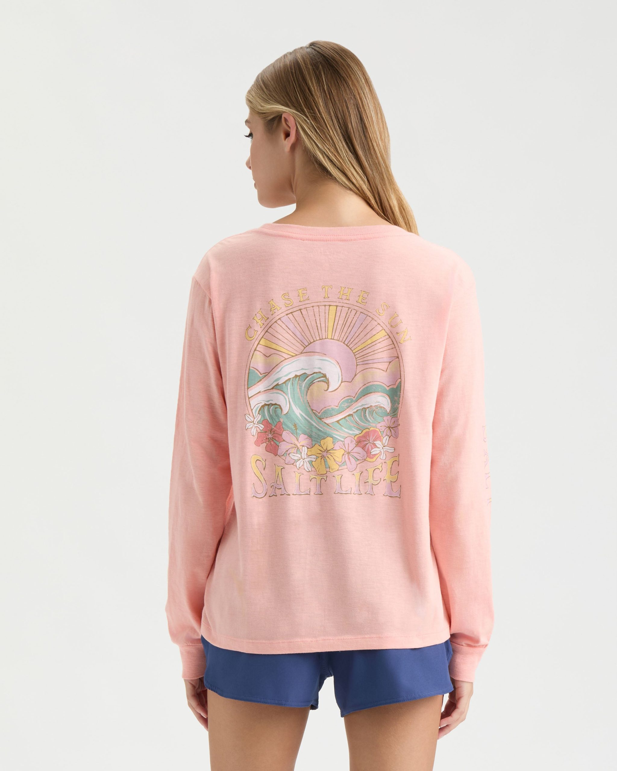 Women's Tropic Tides Oversized Boyfriend Tee - Image 5