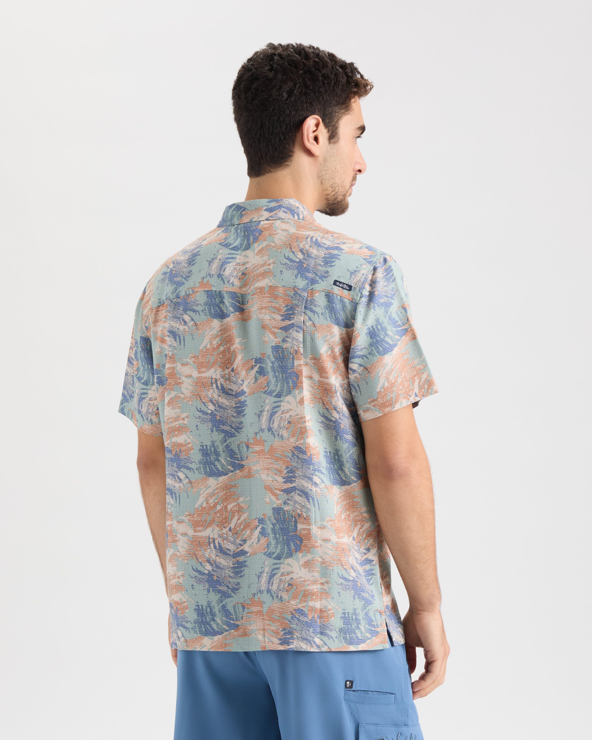 Men's On Another Holiday Short Sleeve Woven Shirt - Image 4